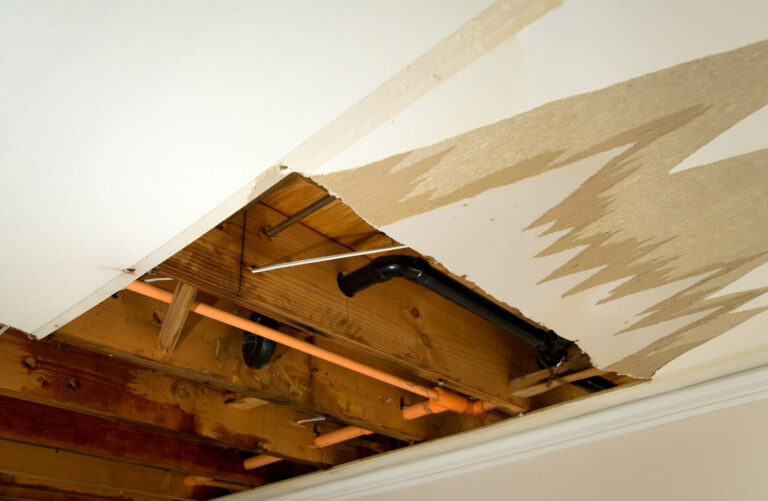 Water Damage in Fort Lauderdale, Wilton Manors, Oakland Park, Broward County Home or Business